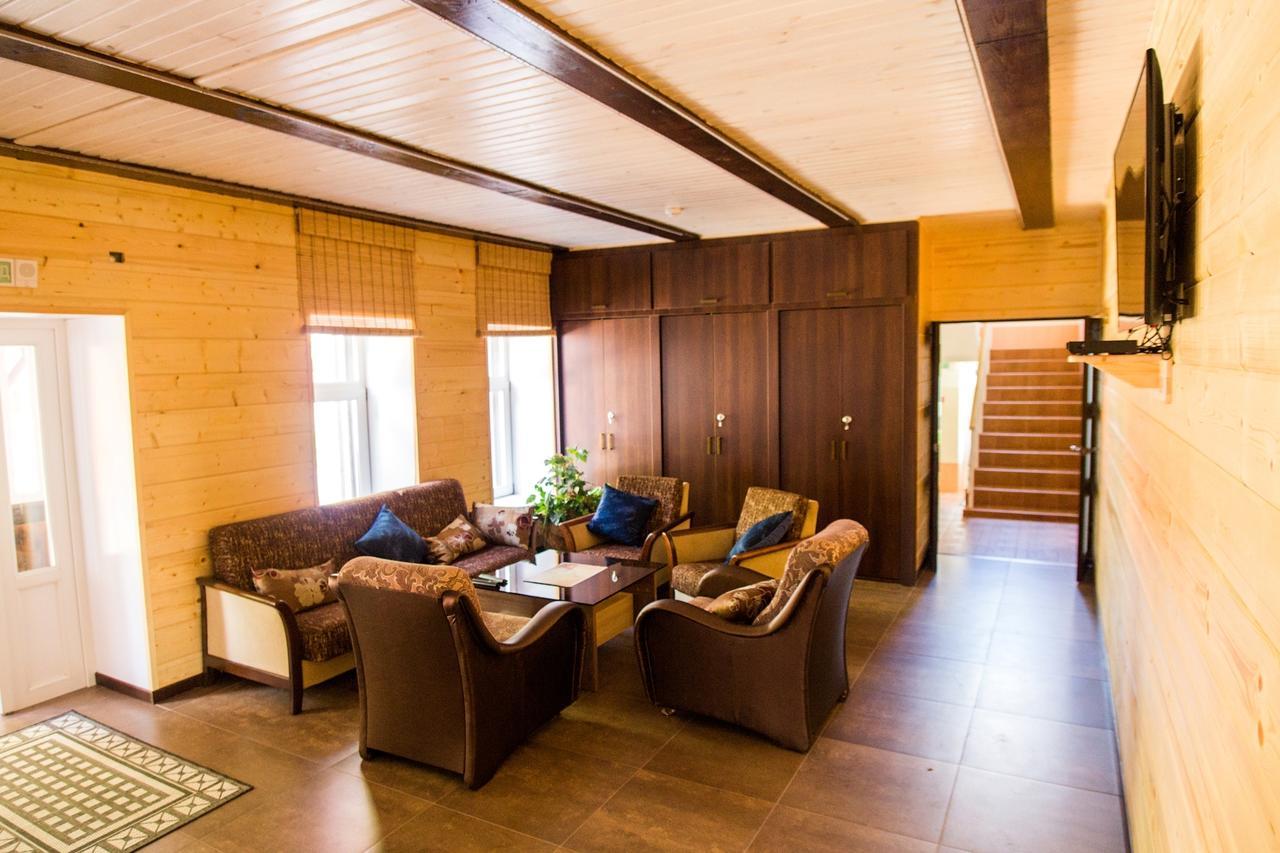 פולטסק Hotel Sofia מראה חיצוני תמונה
